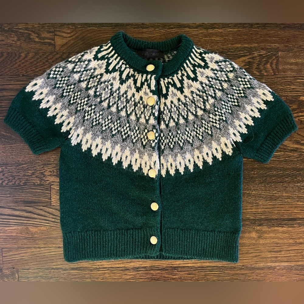 Zara Dark Green Fair Isle Short-Sleeve Cardigan with Gold Buttons